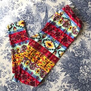 LuLaRoe Multi Color Aztec Print Leggings Women’s Red Blue Geometric One Size